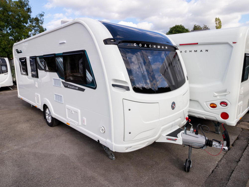 Coachman Festival 380