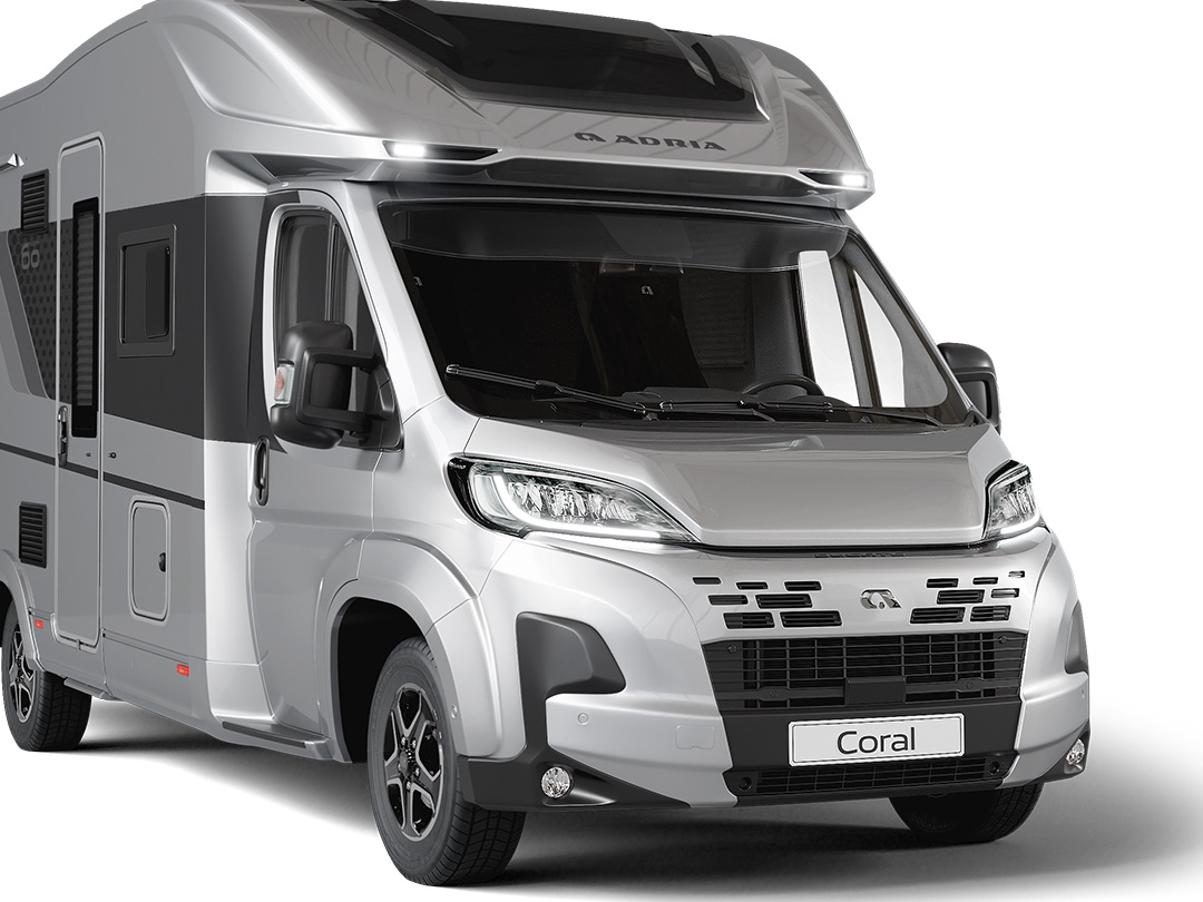 Adria Coral 670 DL 60Y 140BHP Auto