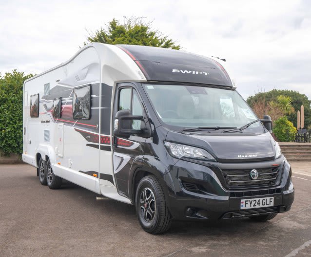 Swift Kon-Tiki 874 180BHP Auto