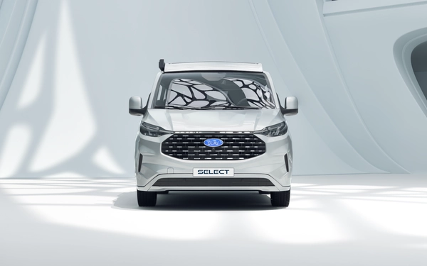 Ford Nugget L1