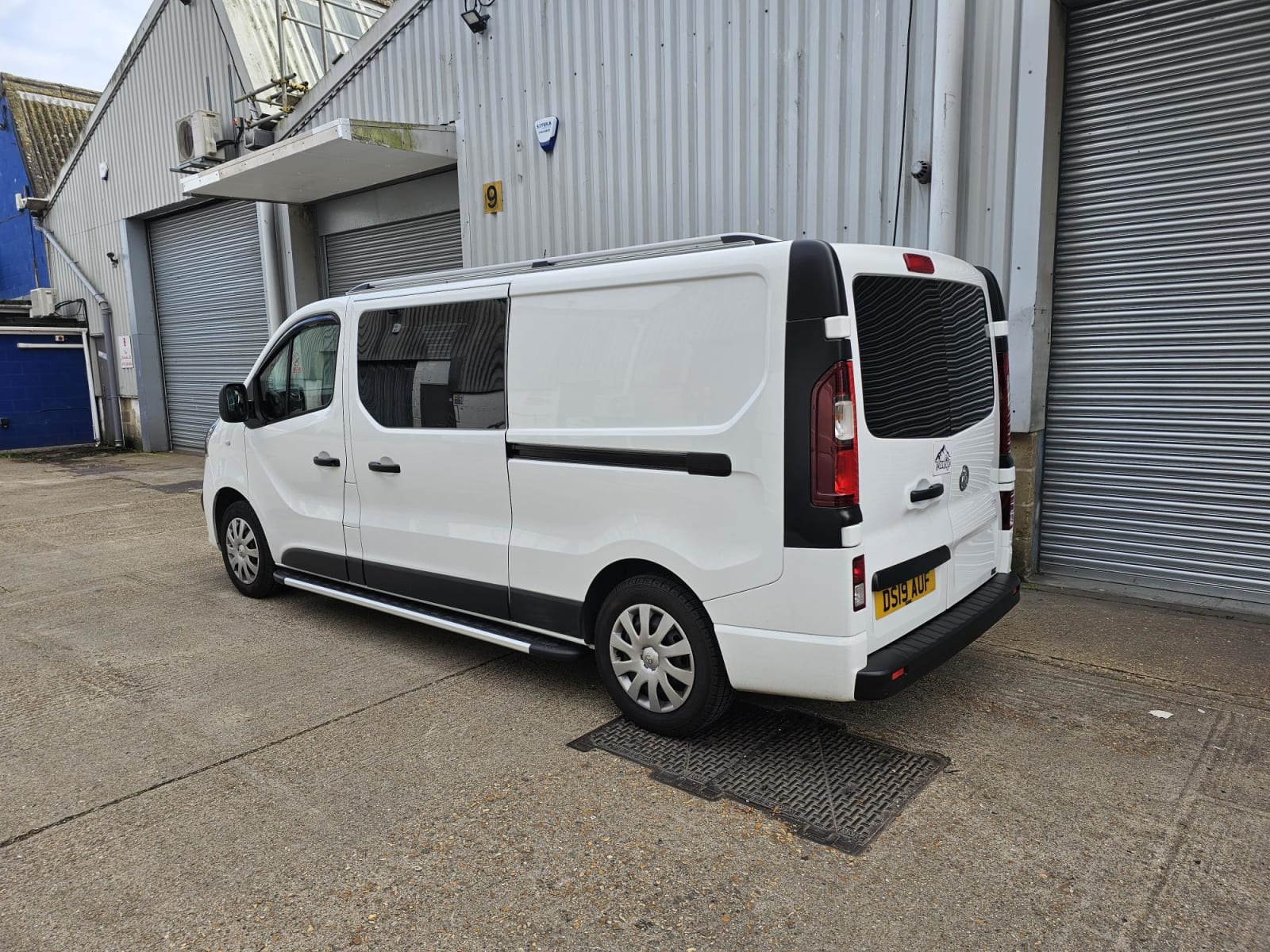 Vauxhall Generic Vauxhall Vivaro Conversion