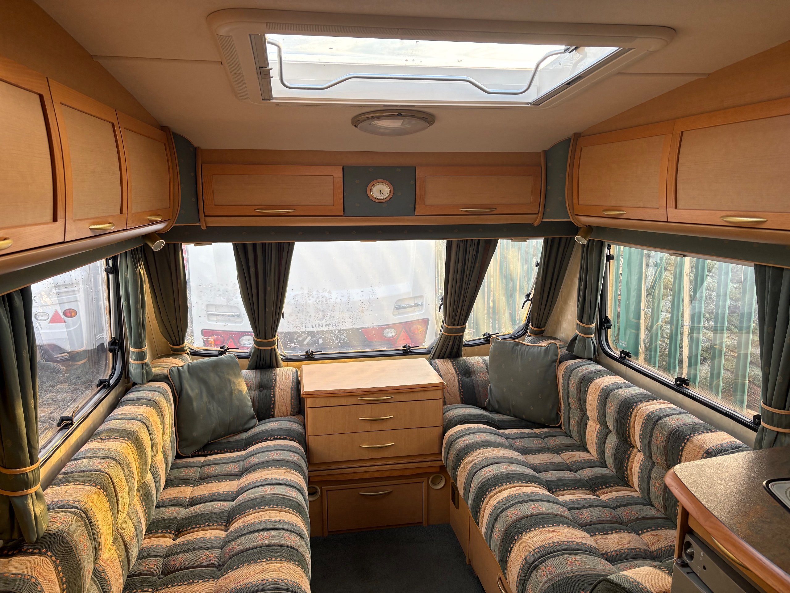 GTS Vogue 215 - View 2