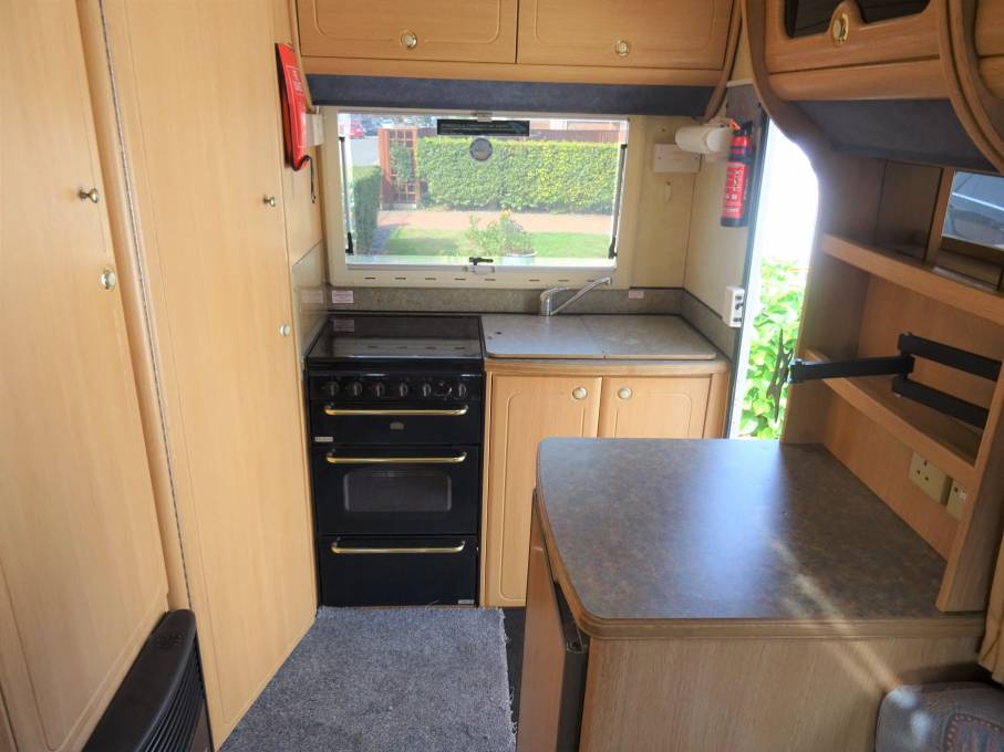 Auto-Sleepers 2-Berth 2013 End-Kitchen Motorhome