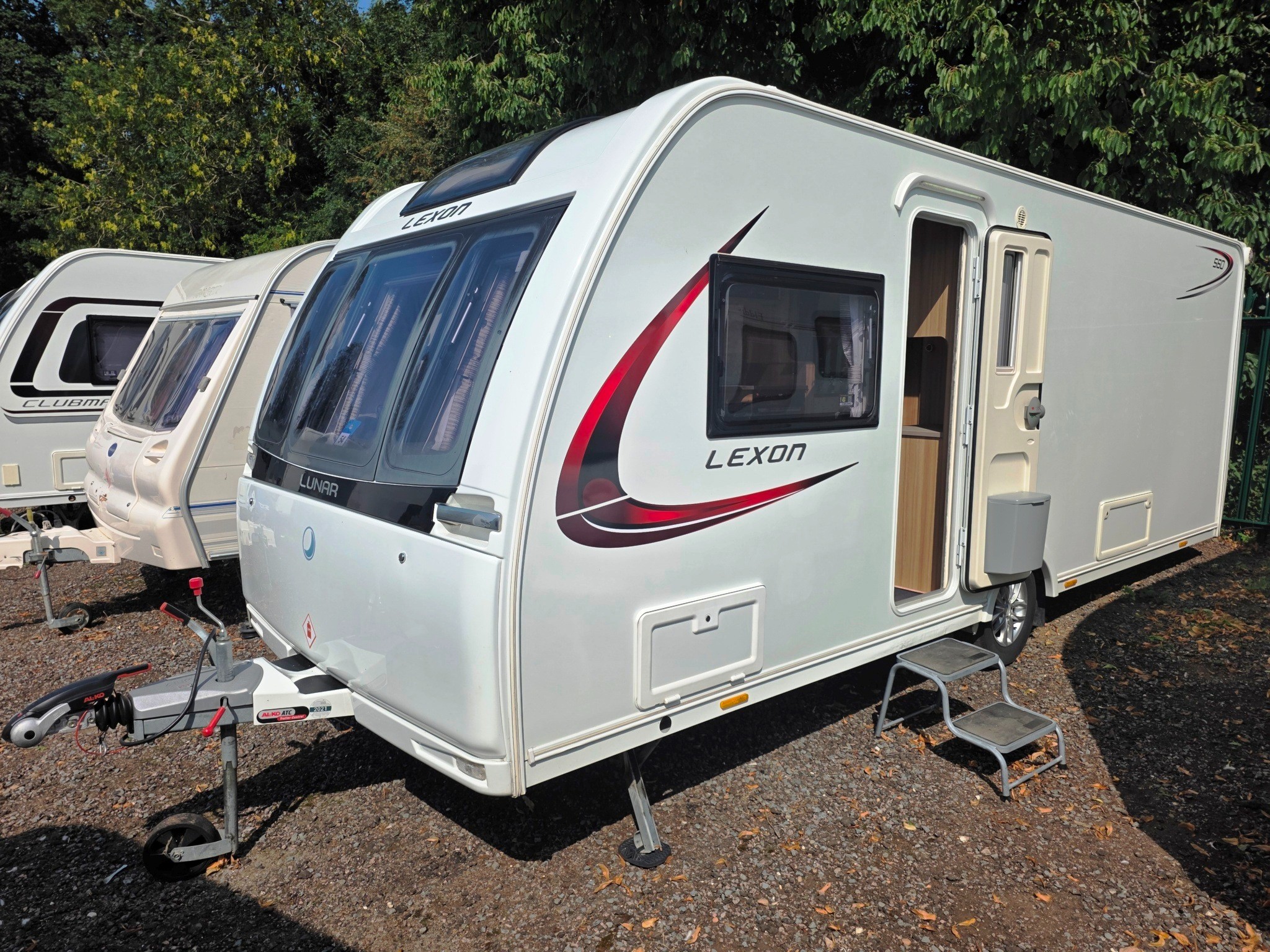 Lunar Lexon 560