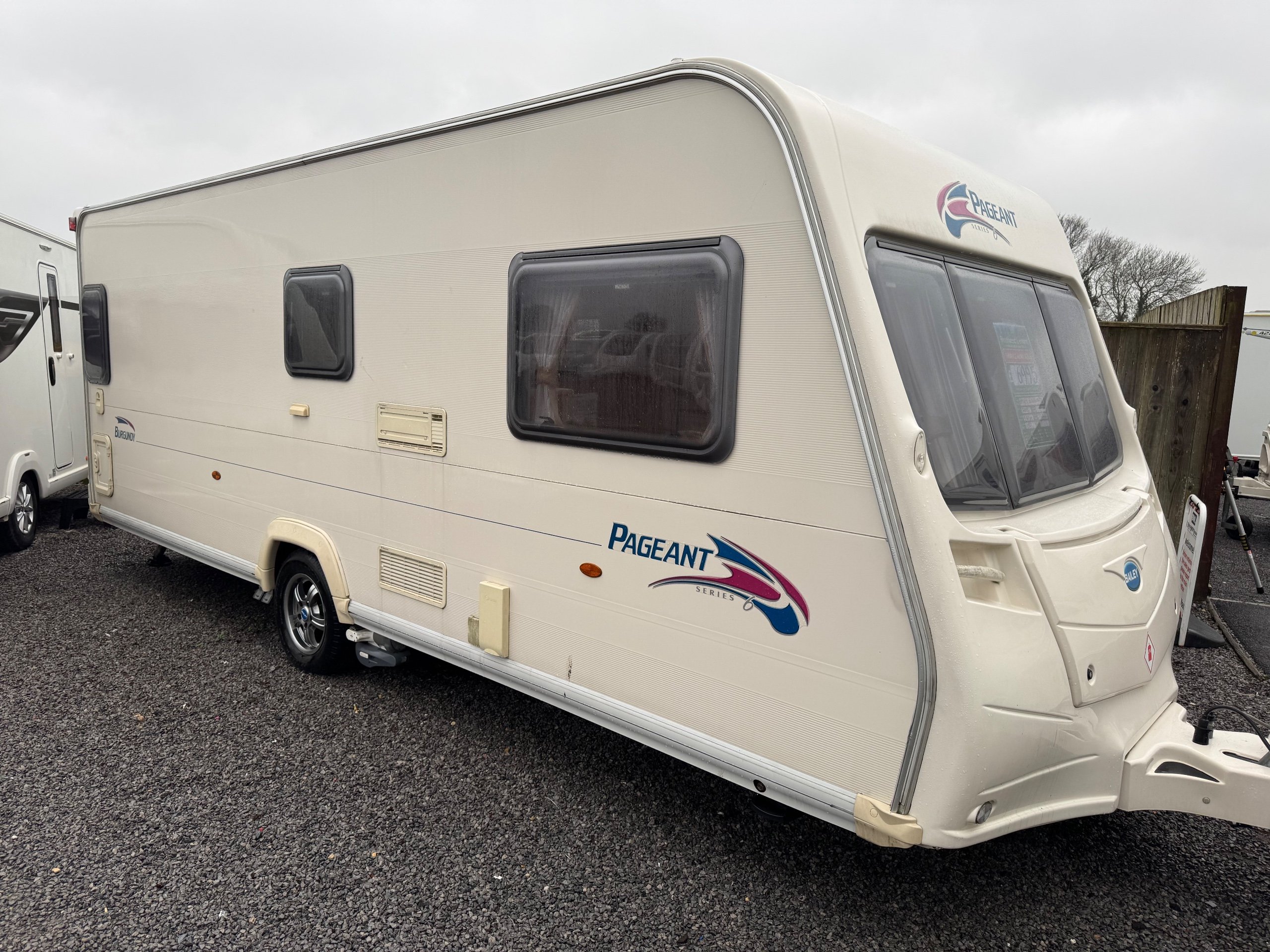 Bailey Pageant Series 6 Burgundy