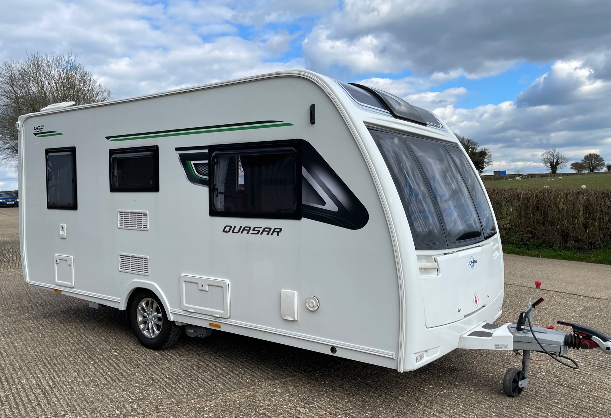 Lunar Quasar 462
