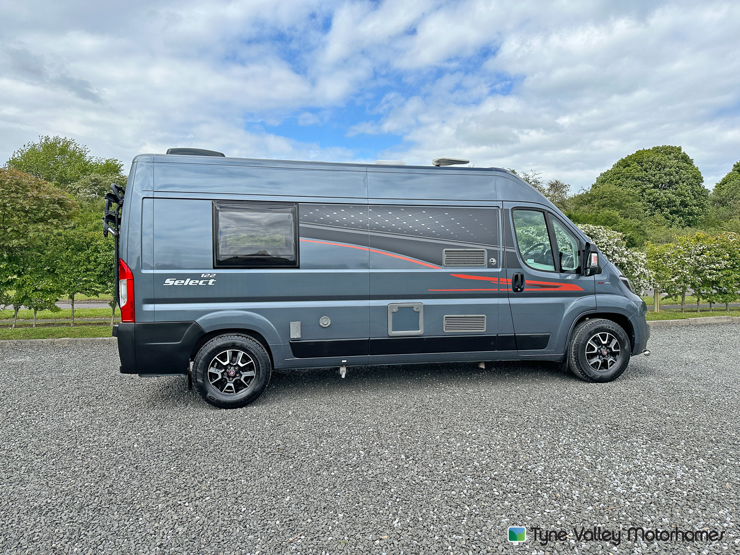 2019 Swift SELECT 122