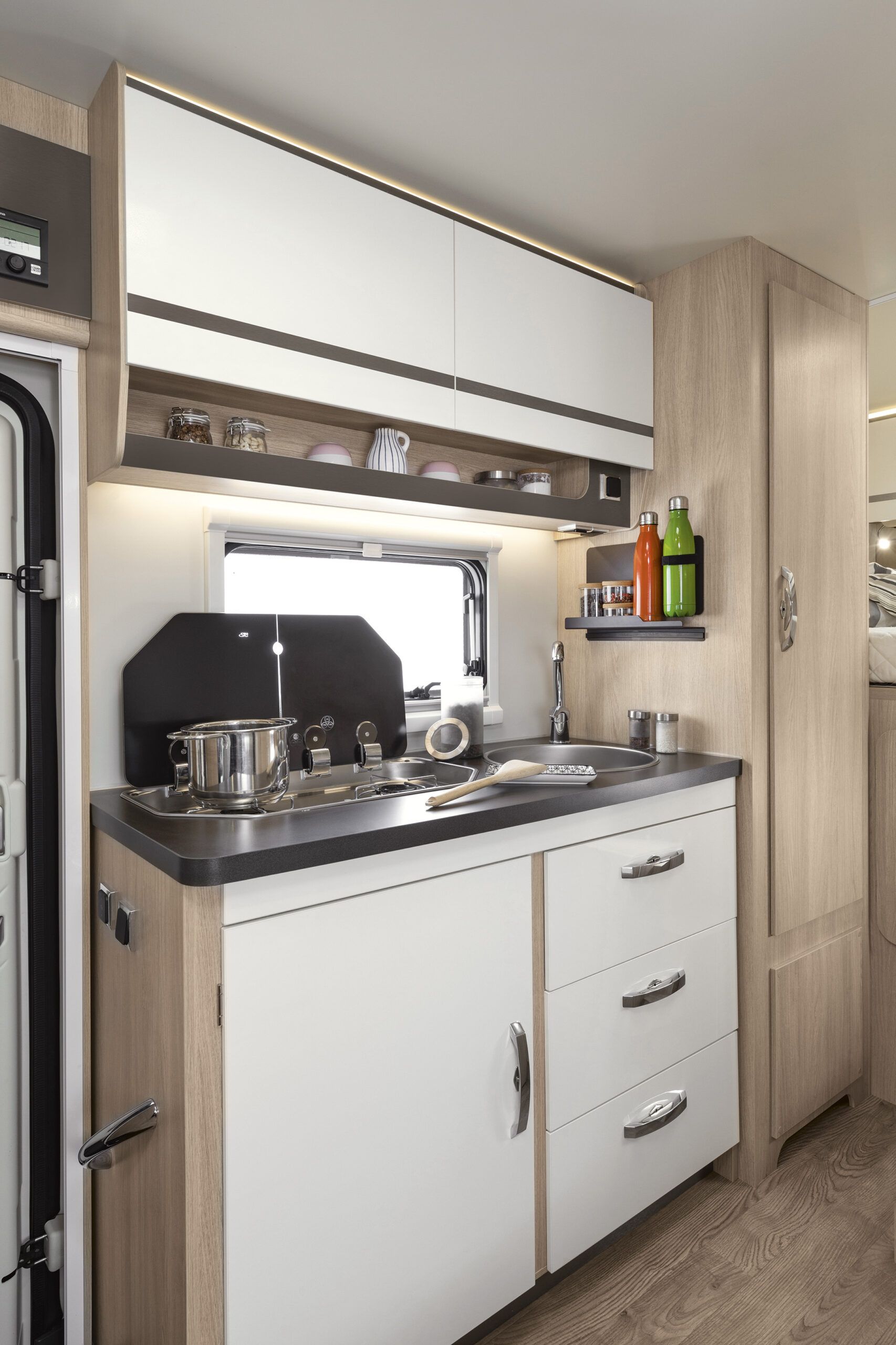 2024 Swift Siena 4-Berth Caravan with French Bed