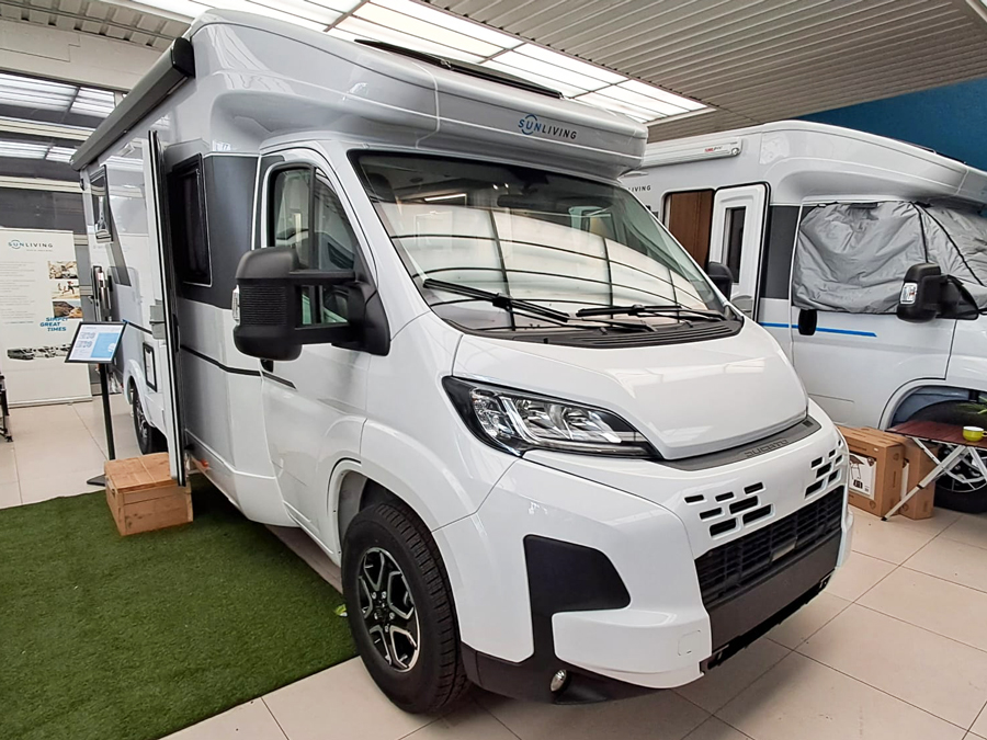 Sun Living S 72DL 130BHP Auto