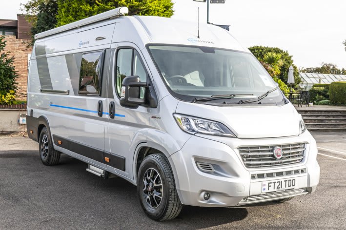 Sun Living V 65SL 140BHP Auto