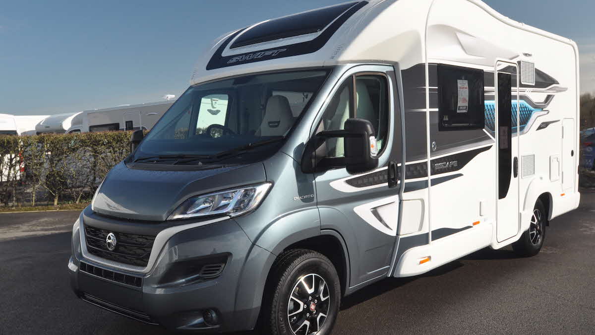 Swift Escape 640 140BHP Auto