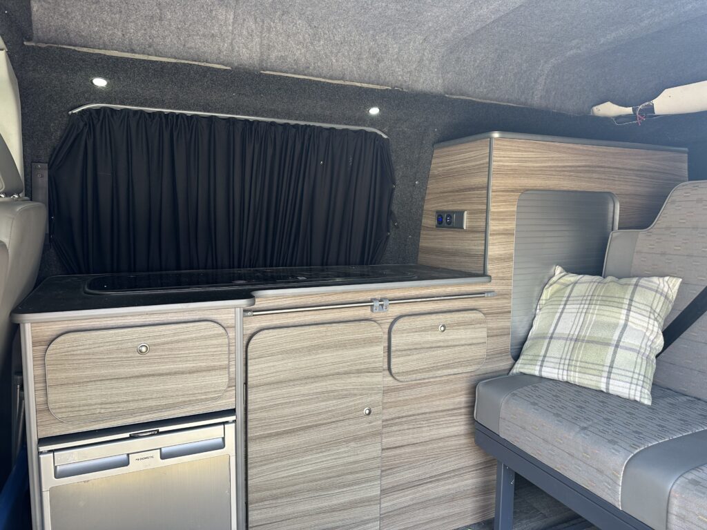 Volkswagen T30 VW T30 Middlesex Motiv, 4 Berth, 4 Belts, MOT, 12 Months Warranty, Habitation Service, Factory Conversion
