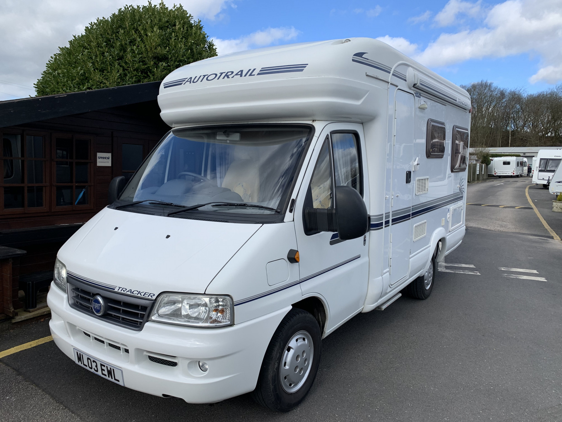 Auto-Trail Tracker EK 2.0 JTD 11 Chassis Cab 2dr Diesel Manual (MWB) (84 bhp)