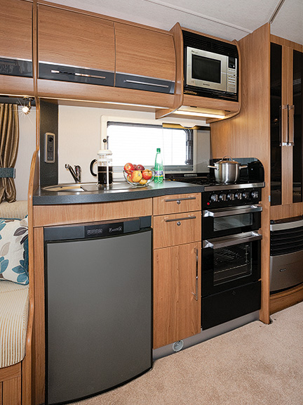 2014 Auto-Trail Tracker RB