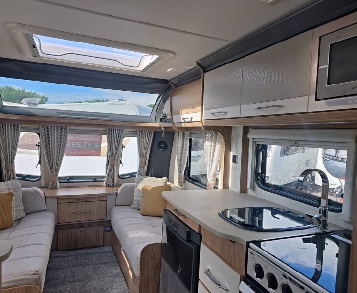 2026 Coachman Vip 565