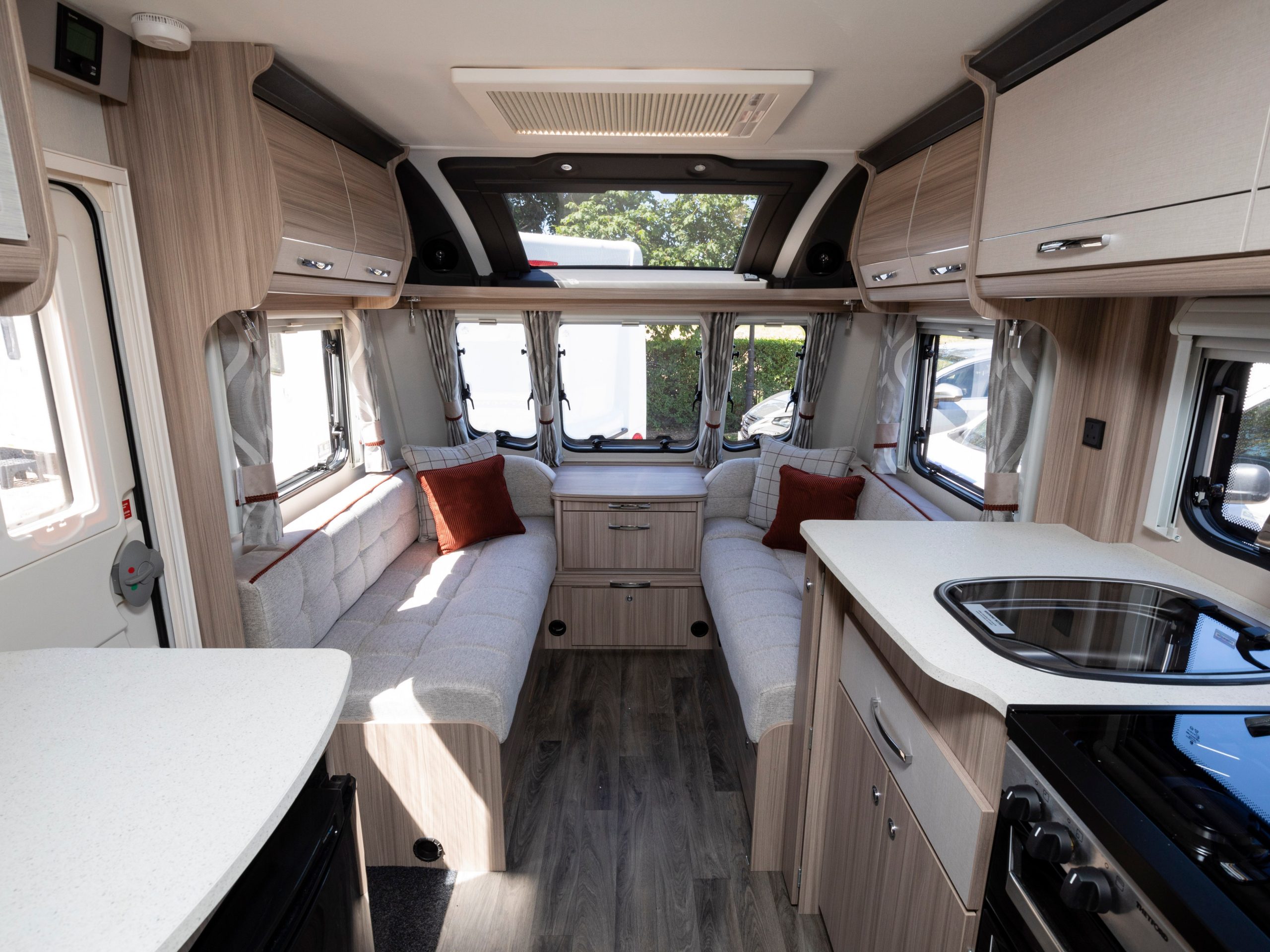 Coachman Vision 520
