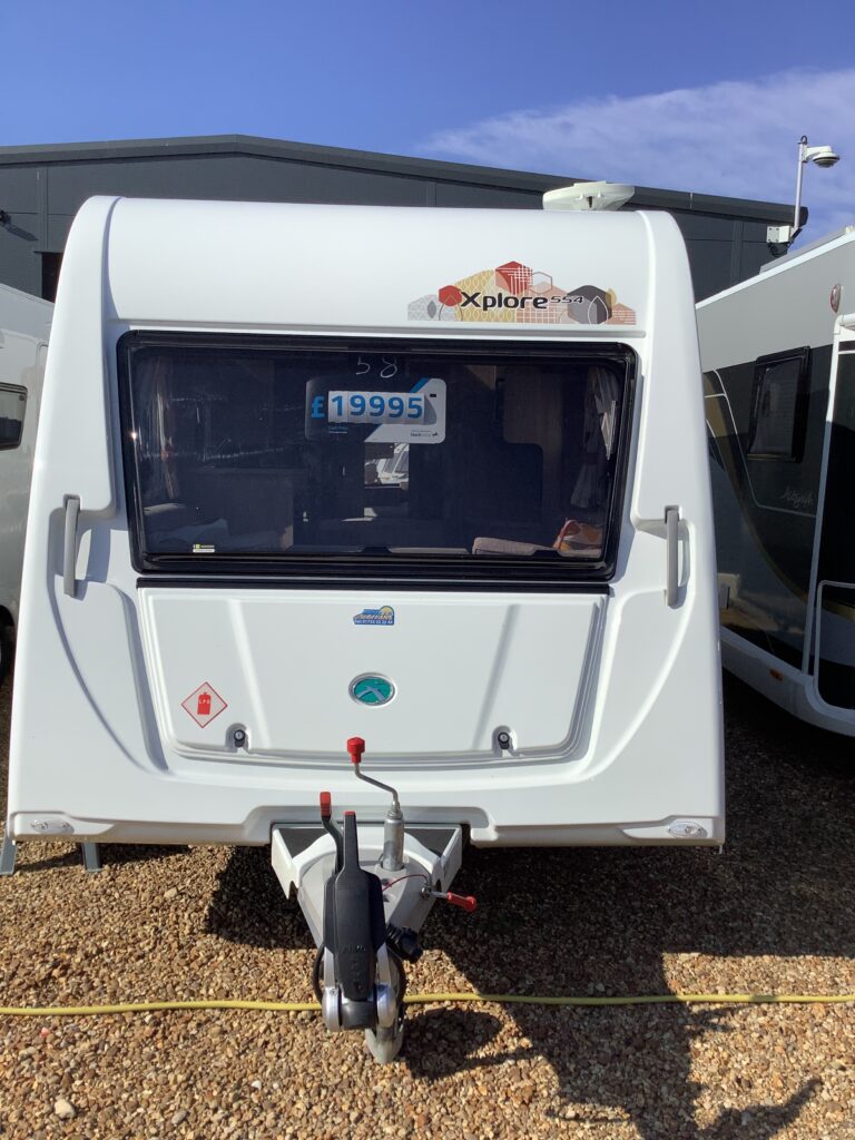 Elddis Xplore 402